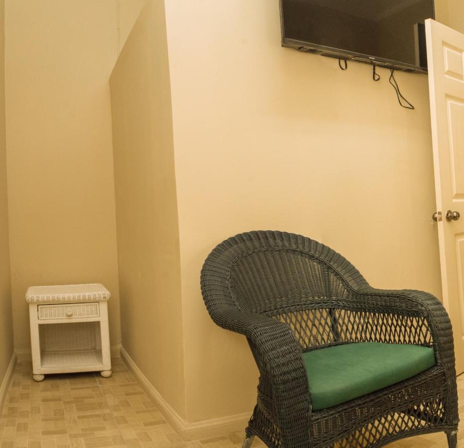 ברידג'טאון Mariner Motel מראה חיצוני תמונה